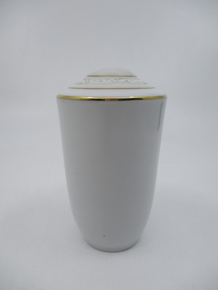 NORITAKE LOCKLEIGH SHAKER ( 2 Hole) -3 3/4"  0304F