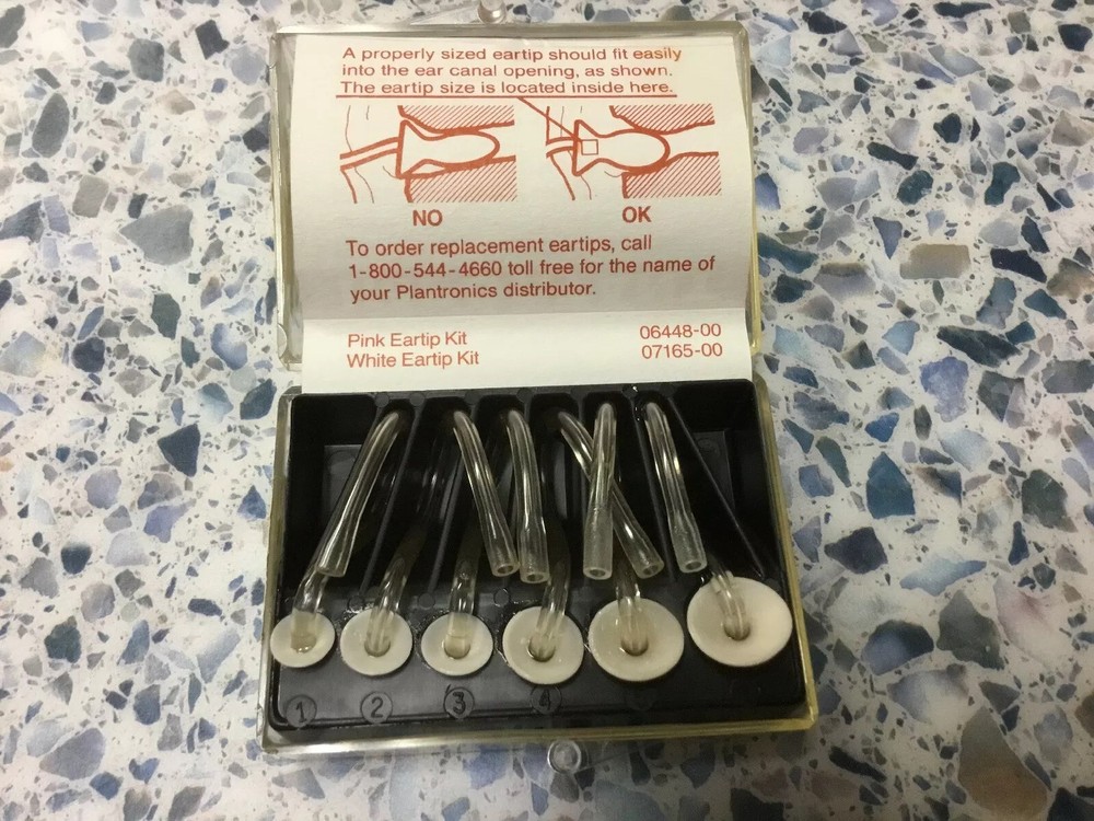 PLANTRONICS EAR TIP & CASE 07165-00