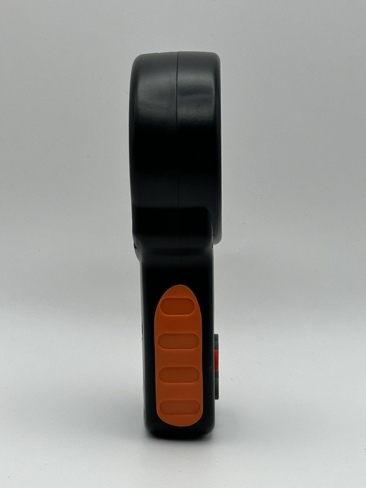 Anemometer Digital Wind Speed Meter Handheld Wind Speed and Wind Chill Wind Temp