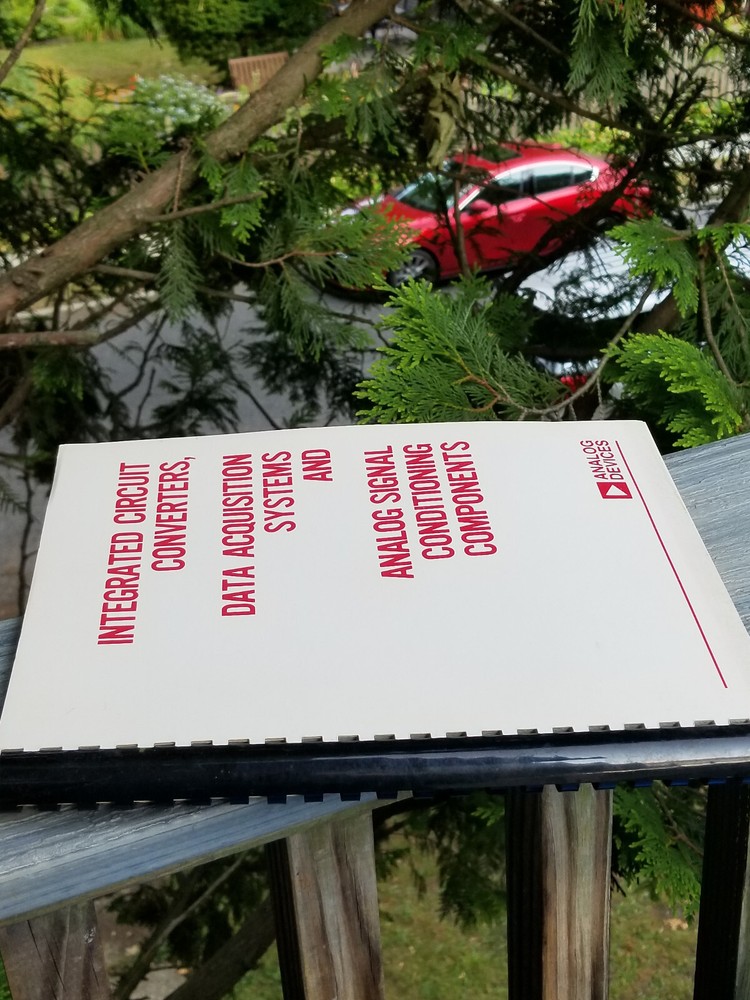 VINTAGE ELECTRONICS BOOK DATA AQUISITION SYSTEM ANALOG DEVICE INTEGRATED CIRCUIT