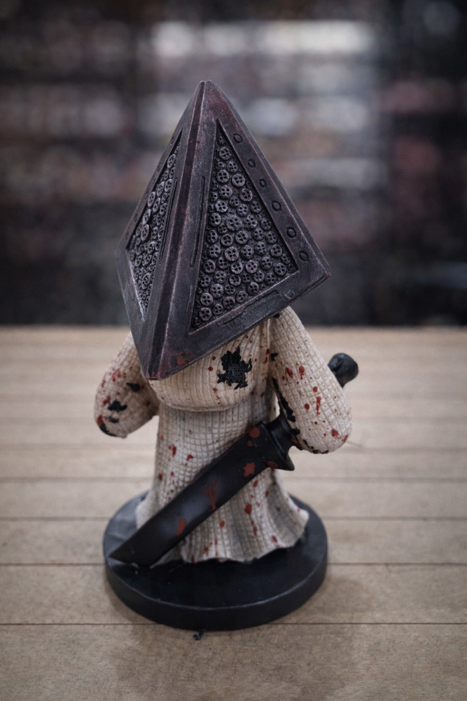 Silent Hill Pyramid Head Horror Figurine