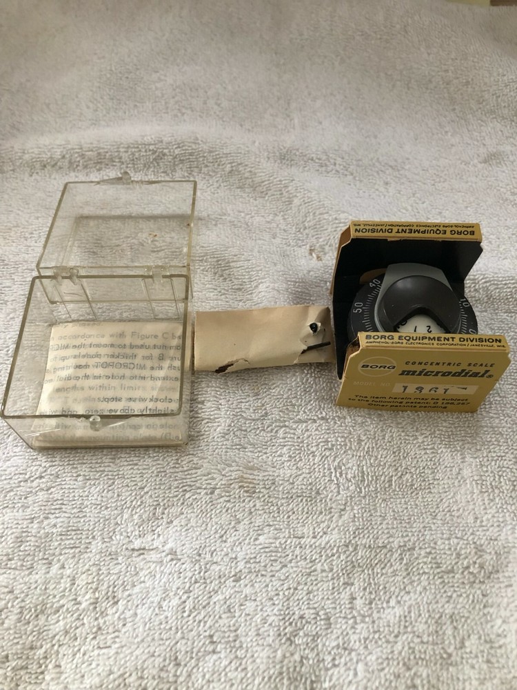 BORG - 1361 - Knob, counting dial. Microdial.