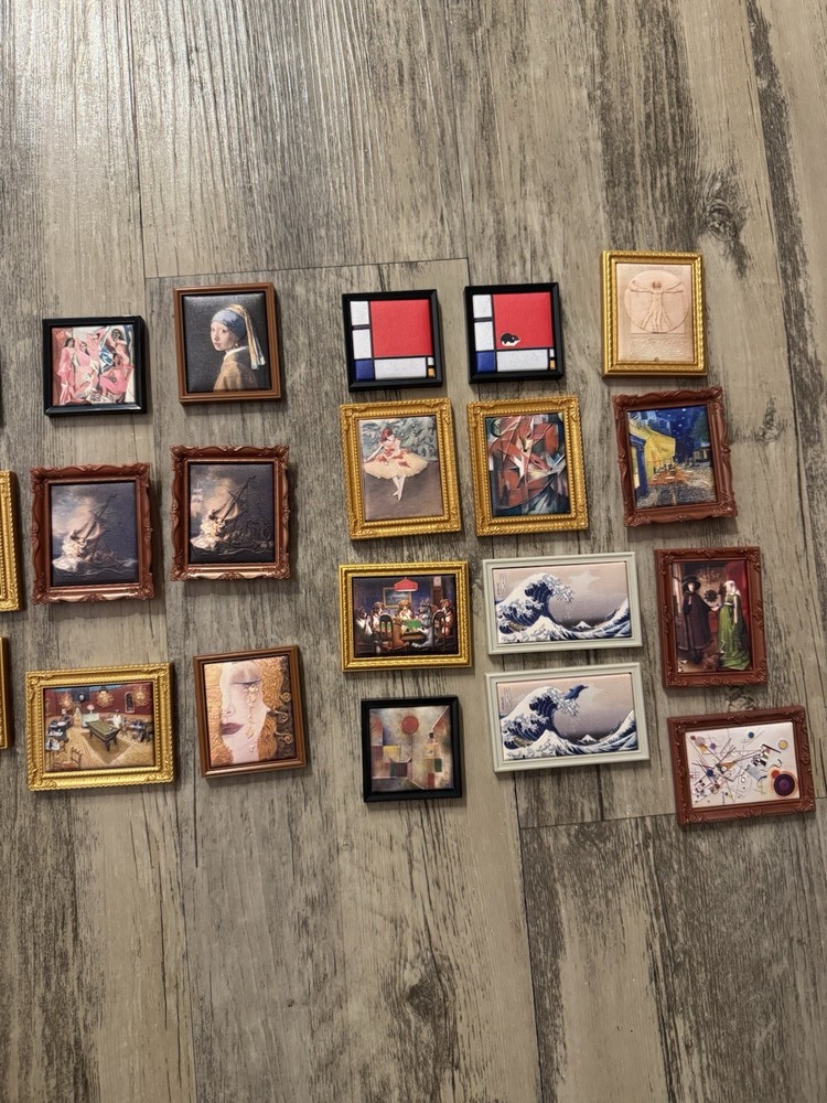 *YOU PICK* Zuru Mini Brands Masterpieces