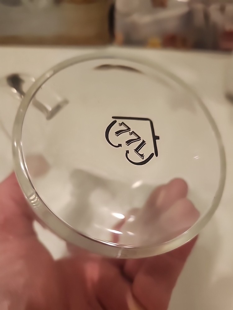 77L 2 Cup Glass Measuring Cup