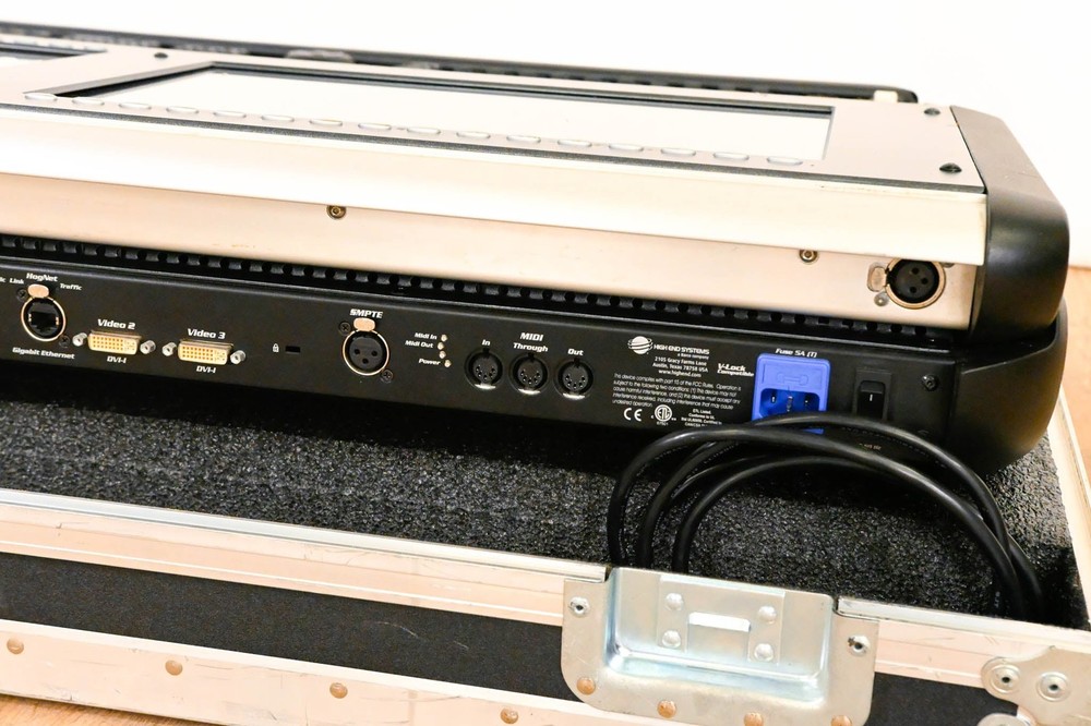 High End Systems Hog 4 Lighting Control Console with Road Case CG01WTY