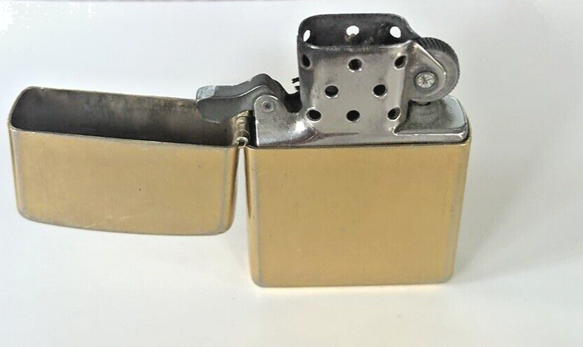 2003 ZIPPO Classic Gold Brushed Cigarette Lighter