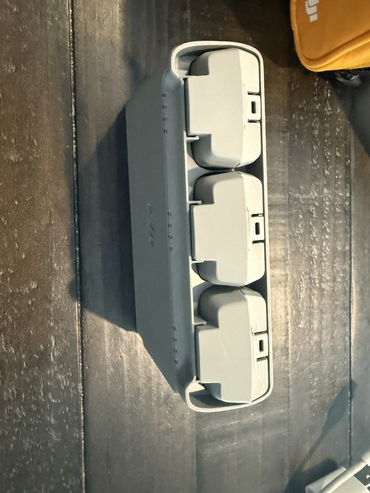 DJI Mini SE Drone Combo