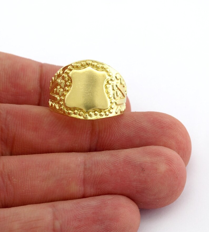 Shield Blank Ring Adjustable Raw Brass 13x13mm Blank (18mm 8US inner size) 5652