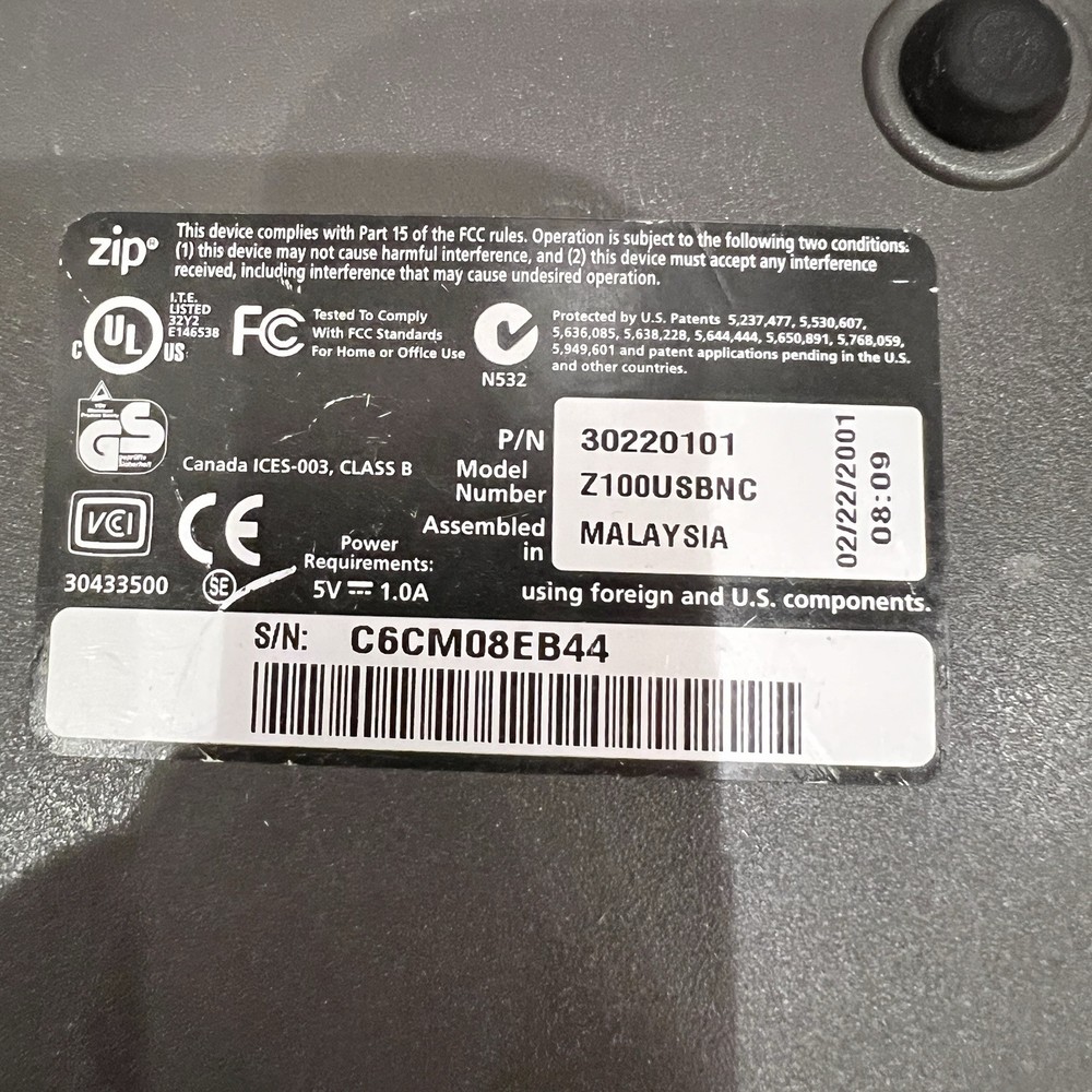 iomega USB Powered Zip Drive (Model: Zip100) - NO CABLE