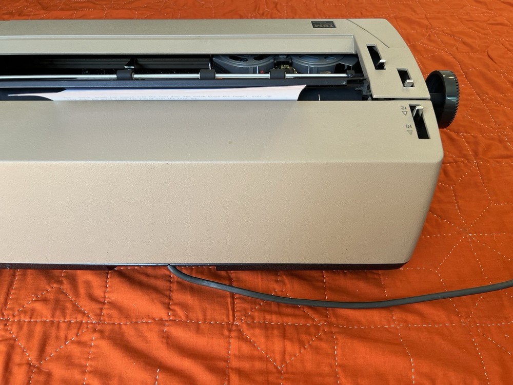 IBM Correcting Selectric III Electric Typewriter Beige