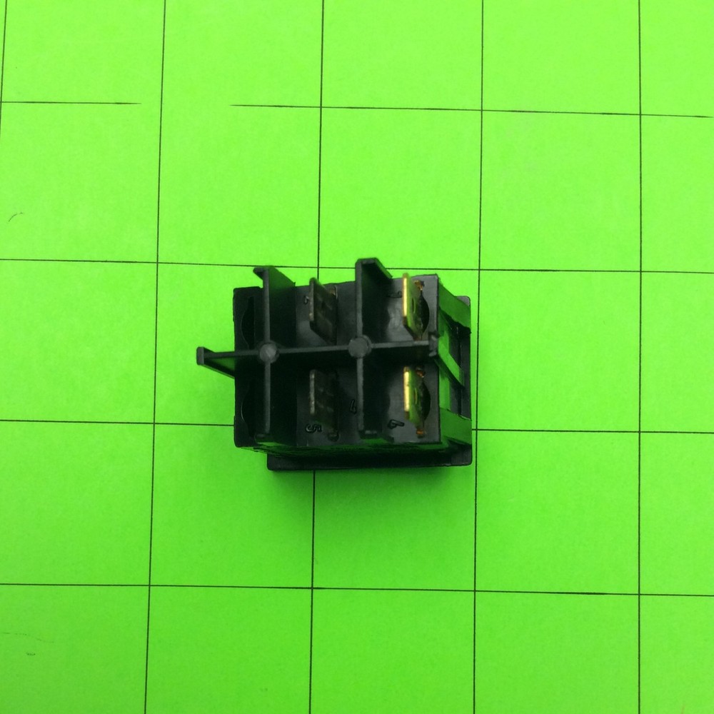 UPS Battery Backup 3080/6 Switch
