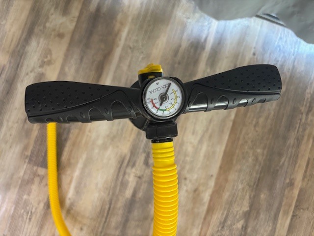 BODY GLOVE Hand Pump For Inflatable SUP Paddle Boards Kayaks