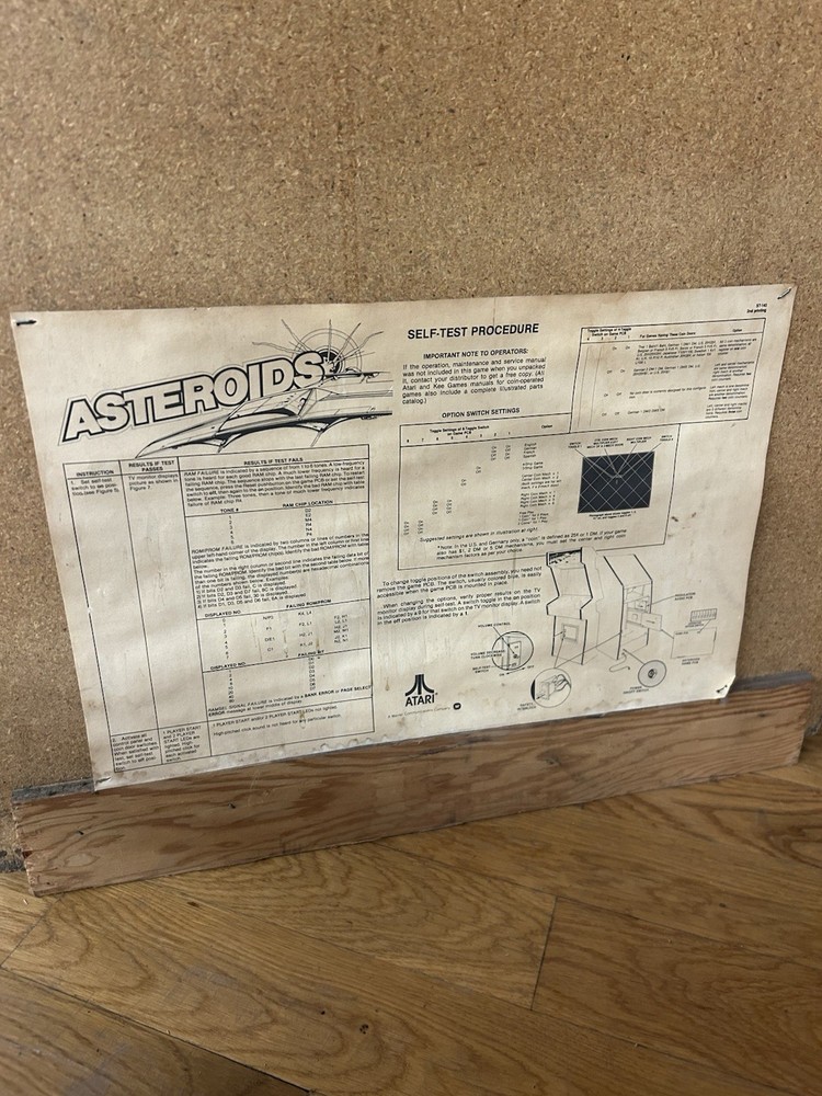 ASTEROIDS ARCADE MACHINE by ATARI 1979 (Excellent Condition) *RARE*