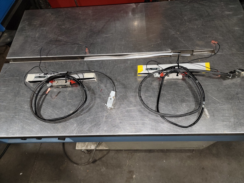 Millpower by AcuRite 3rd axis scale, Inv. 48061 & 48062