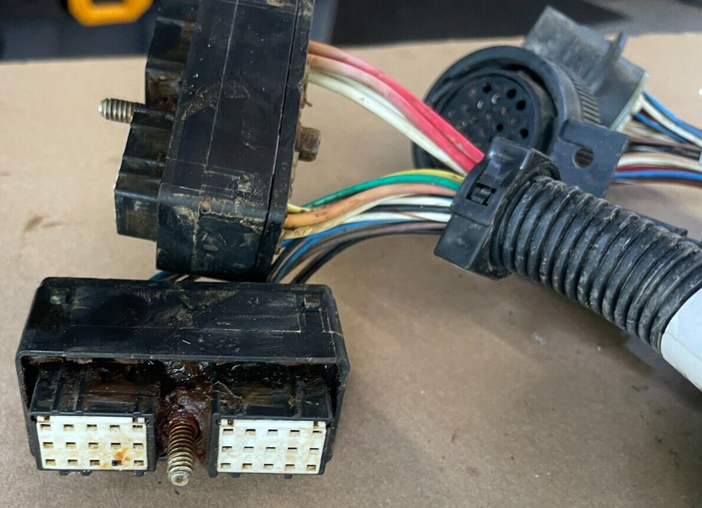 Raven 115-0171-683 Console Cable - UNTESTED BUT GUARANTEED TO WORK 1018