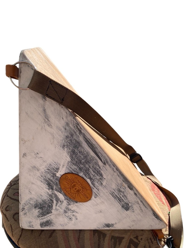 Empowered Percussion Triangulo Cajon Drum Wedge Cajon Drum