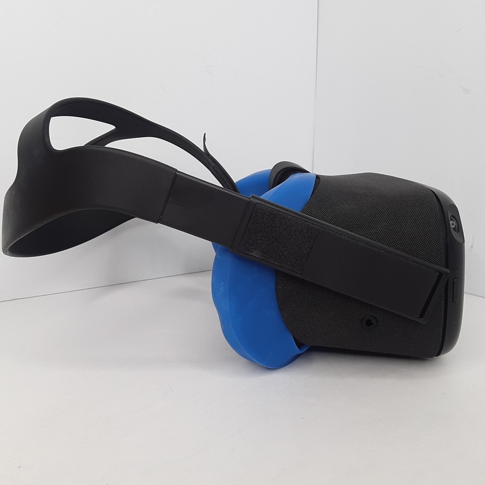 Meta Oculus VR Headset With Controllers Tested Works 64 GB