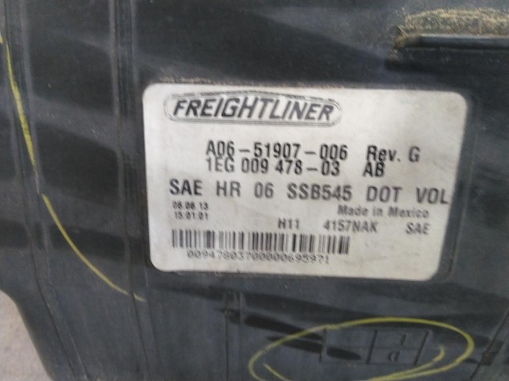For 2012 FREIGHTLINER CASCADIA 2007-2018 HEADLIGHT Left , MD