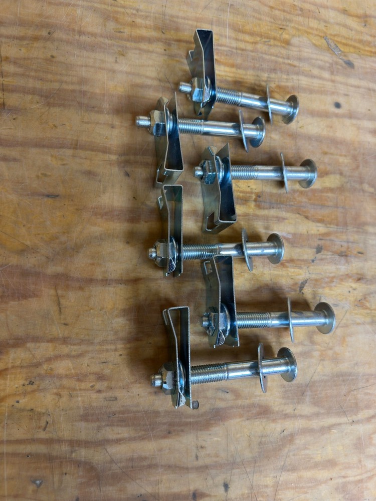 Truck Bed Mounting Hardware Dorman 924-313