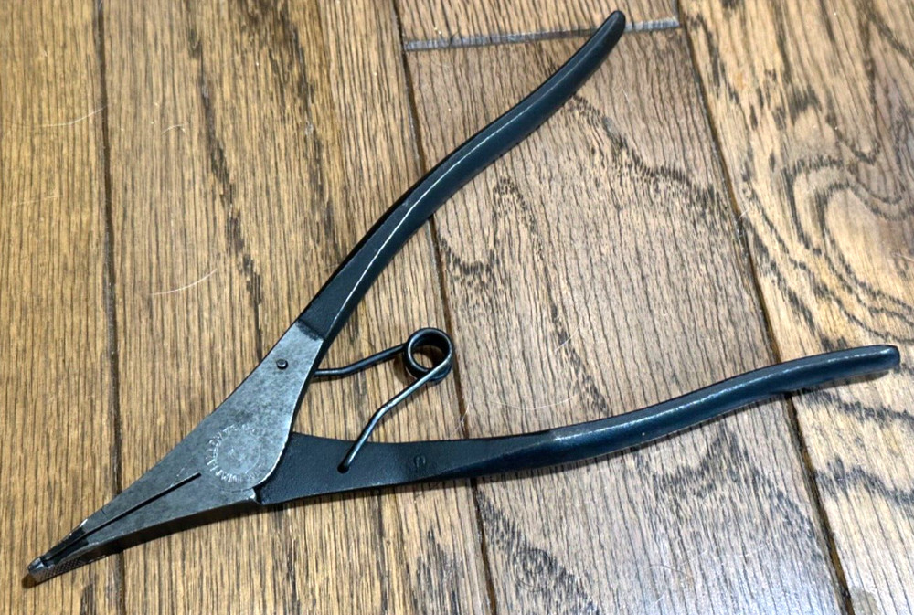 🇺🇸 Diamalloy Tools Snap Ring Pliers Retaining 90° Offset Tip 8" Long Serrated