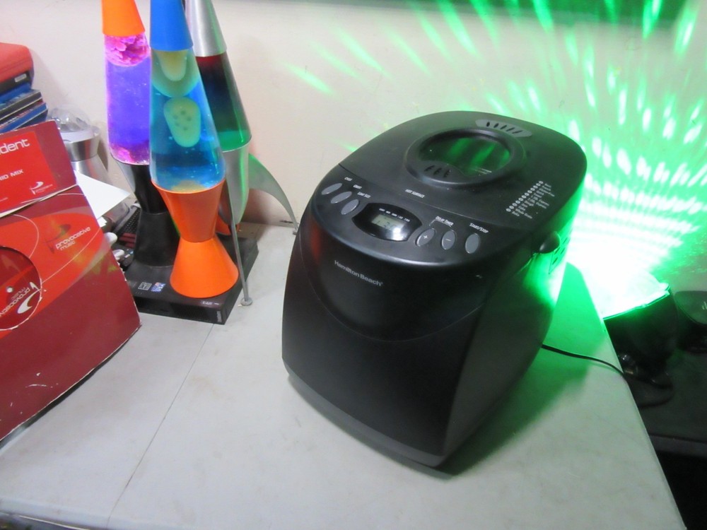 Hamilton Beach 29882 BM07 Home Baker Automatic Bread Maker Machine w/ Xtra