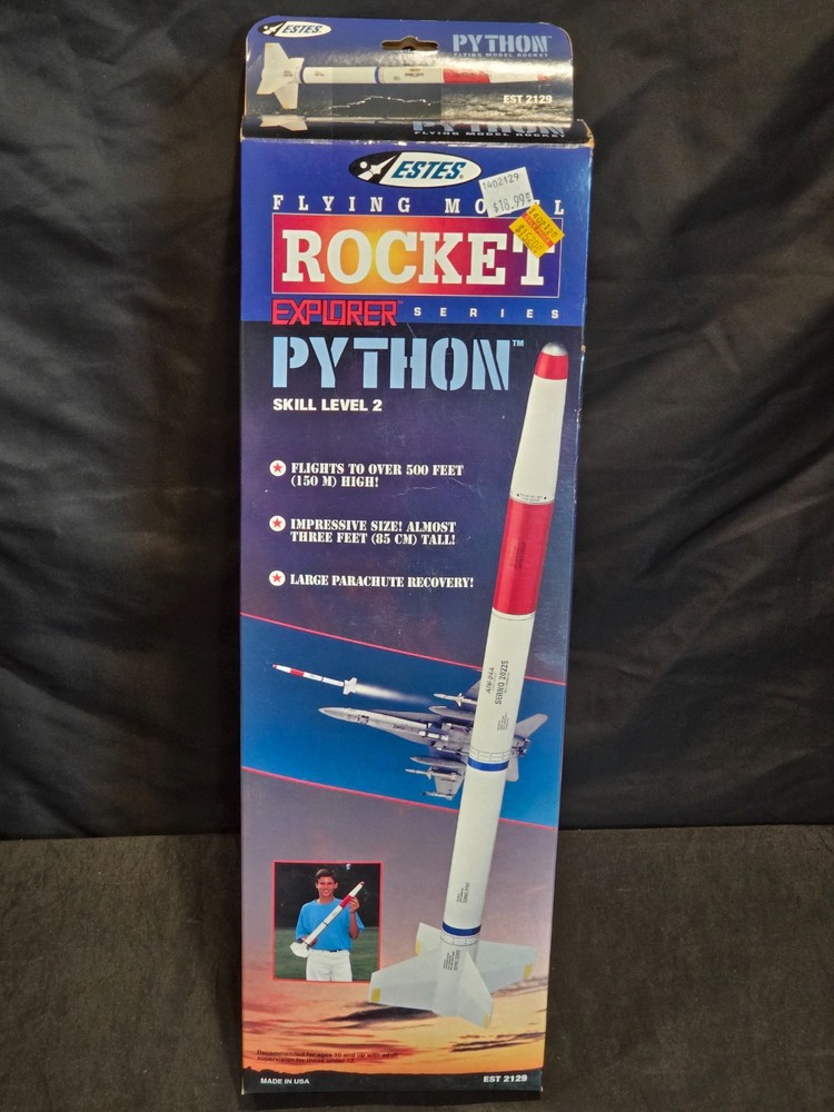 ESTES #2129 PYTHON Flying Model Rocket Kit - Explorer Series NEW