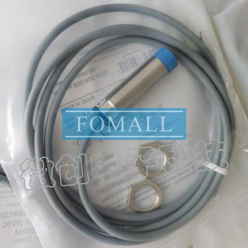 1Pcs New proximity switch sensor LR18XBN12DLOY