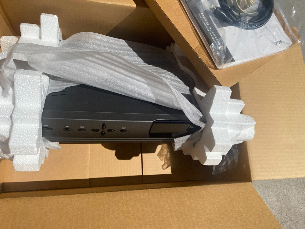 Hughes Digital Satellite System Receiver HIRD-A22