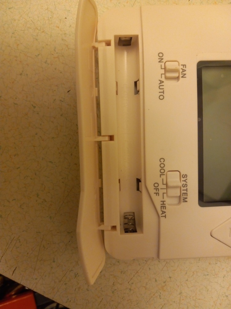 ELECTECK Non-Programmable Digital Thermostat for Home UNUSED