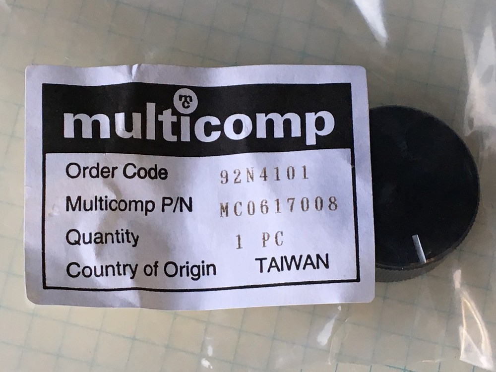 Multicomp Control Knob - MC0617008 - Solid Aluminum, 1/4" shaft, 1.25" Dia.