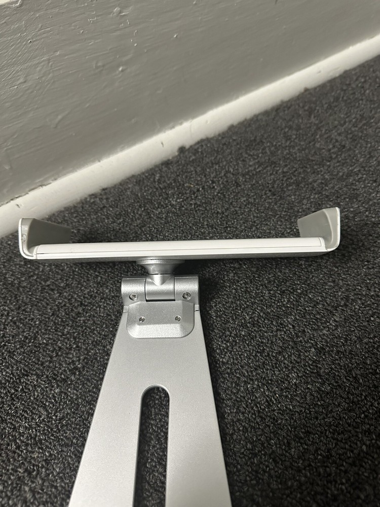 Abovetek tablet stand. (58)