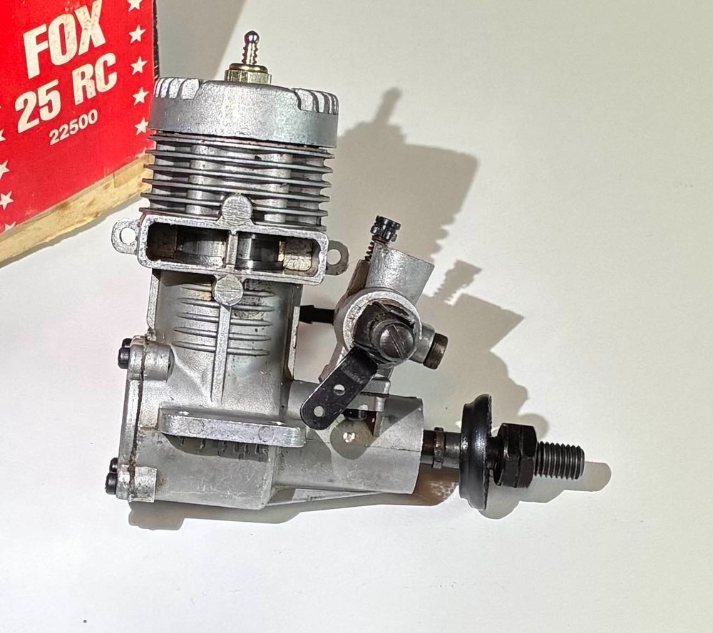 Fox 25 RC Radio Control Model Engine / Motor in Box