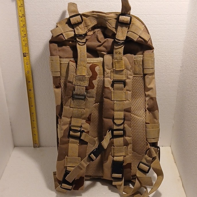 Camouflage Tactical Backpack Nylon MOLLE Multi-Compartment Adjustable Straps
