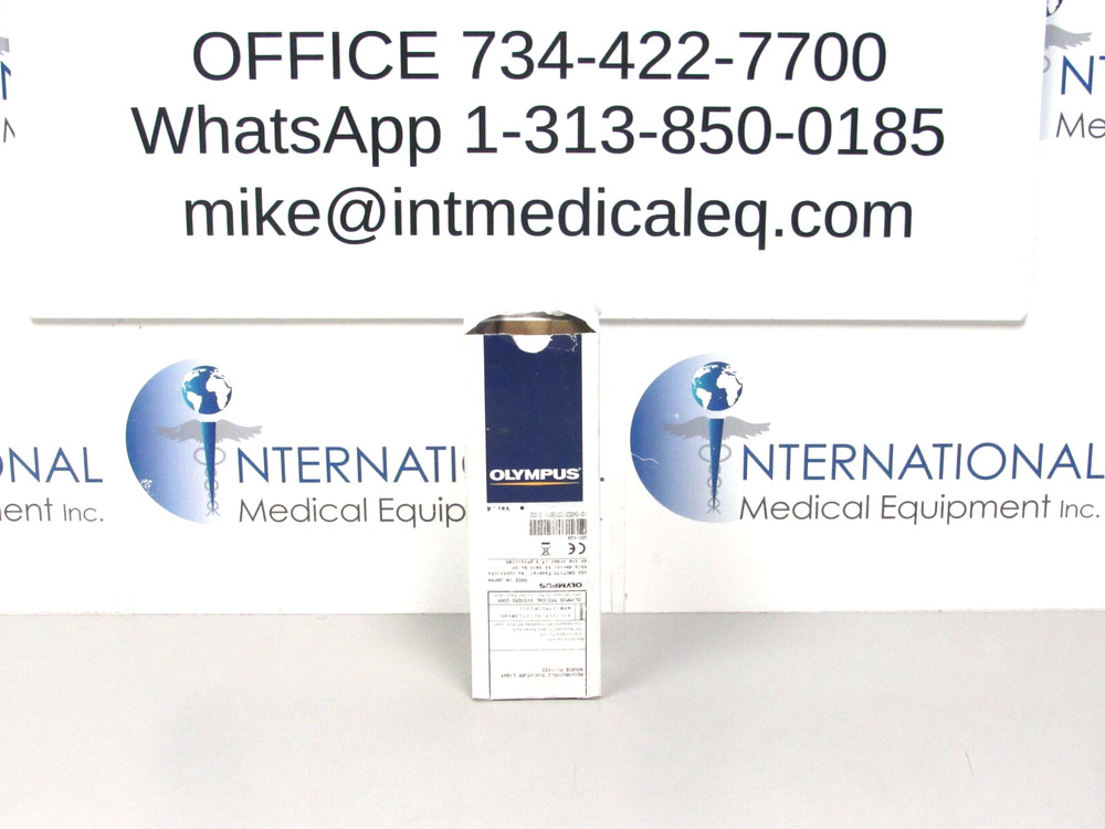 OLYMPUS MAJ-922 Portable light source (New Open Box)