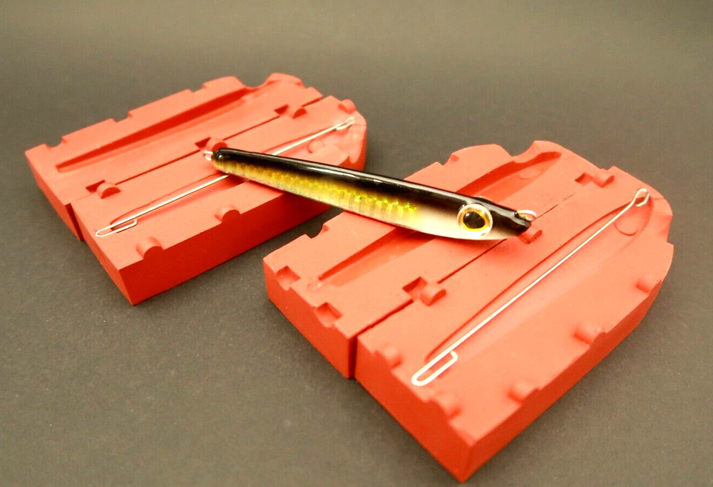 Two Jig Molds 60 g + 50 g Triangular Killer Jigs