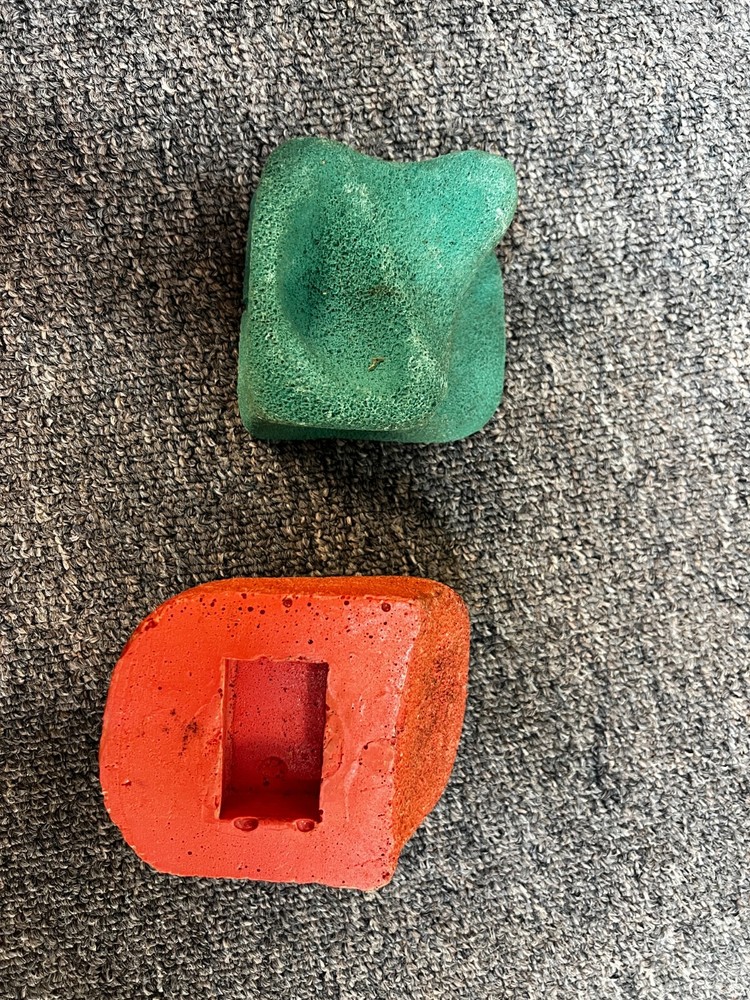 25 Removable Snap-On Rock Holds (Adventure Experiences)