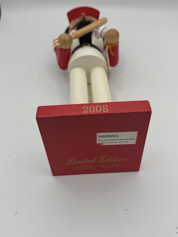 Limited Edition Nutcracker Collection Baseball Player 2008/1701/6562