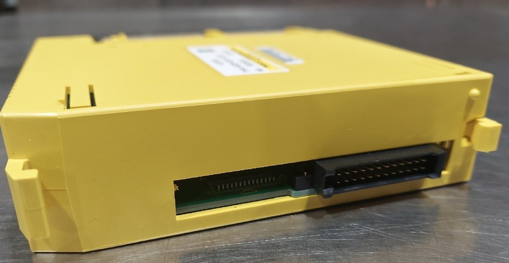 FANUC AID16C. A03B-0819-C103 I/O MODULE