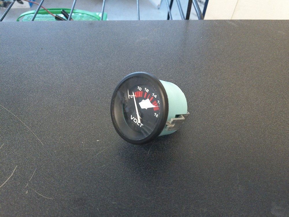 Sierra Amega 57901 2" Voltmeter BIN0374