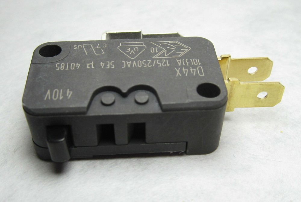 ZF FRIEDRICHSHAFEN D44X CHERRY PUSHBUTTON MICROSWITCH ARCADE JOYSTICK 10-AMP