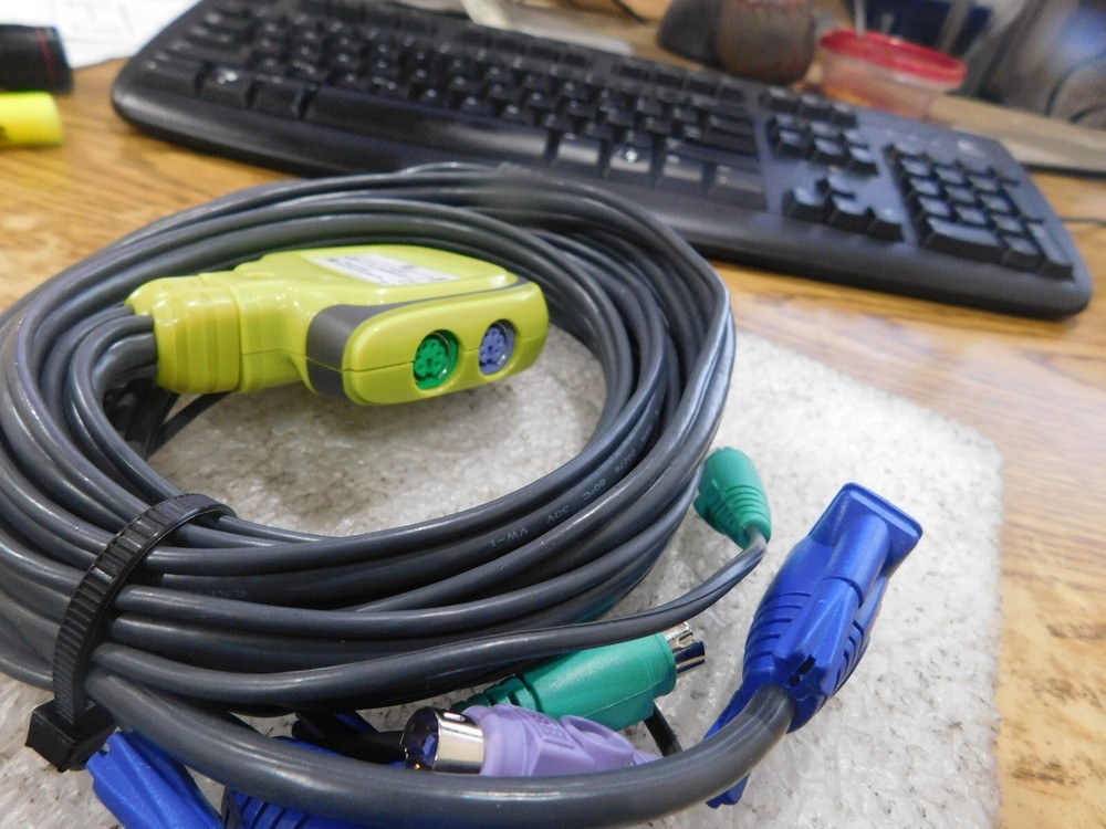 IoGear Model: GCS62 Switch