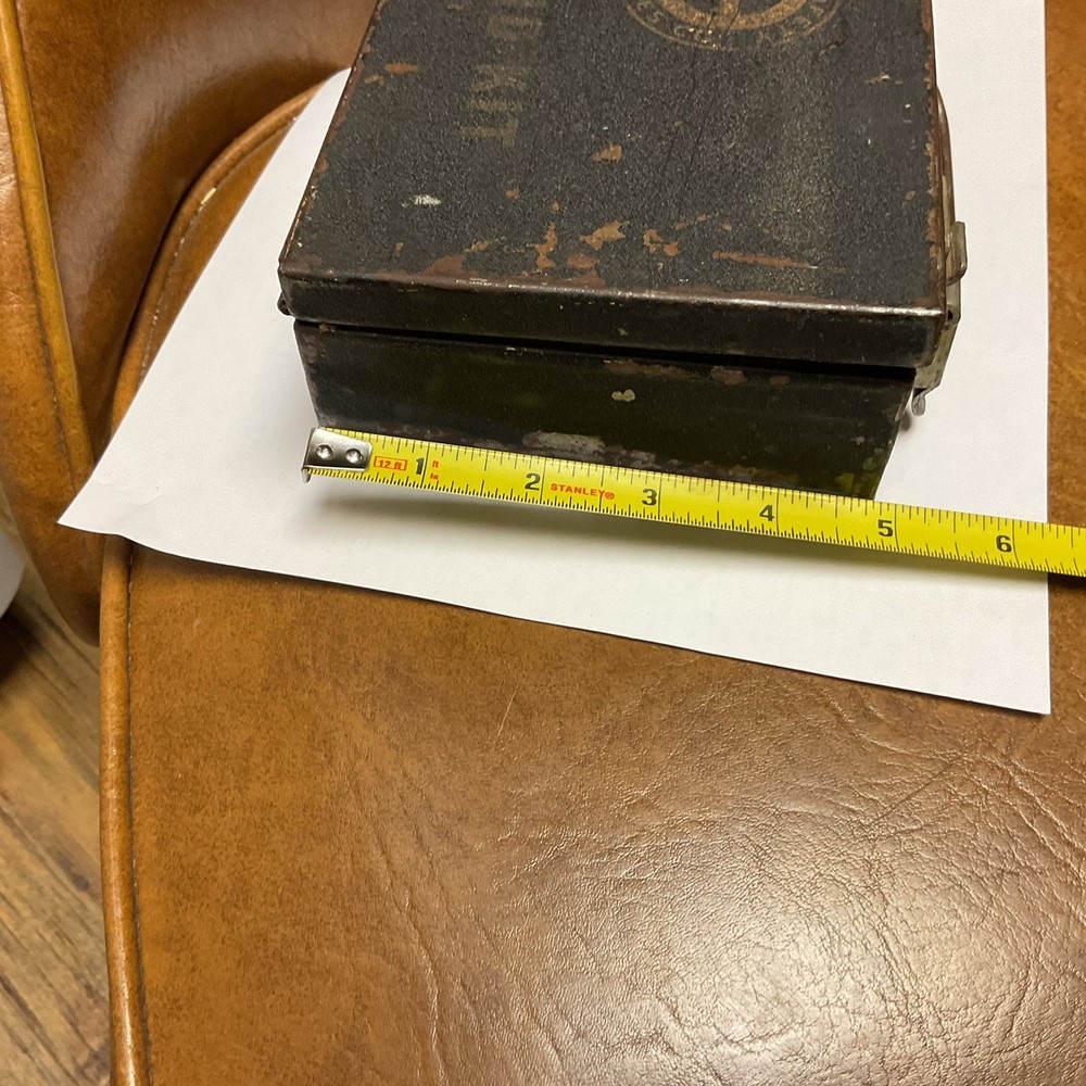 Vintage MINE SAFETY APPLIANCES CO. EMPTY KIT.