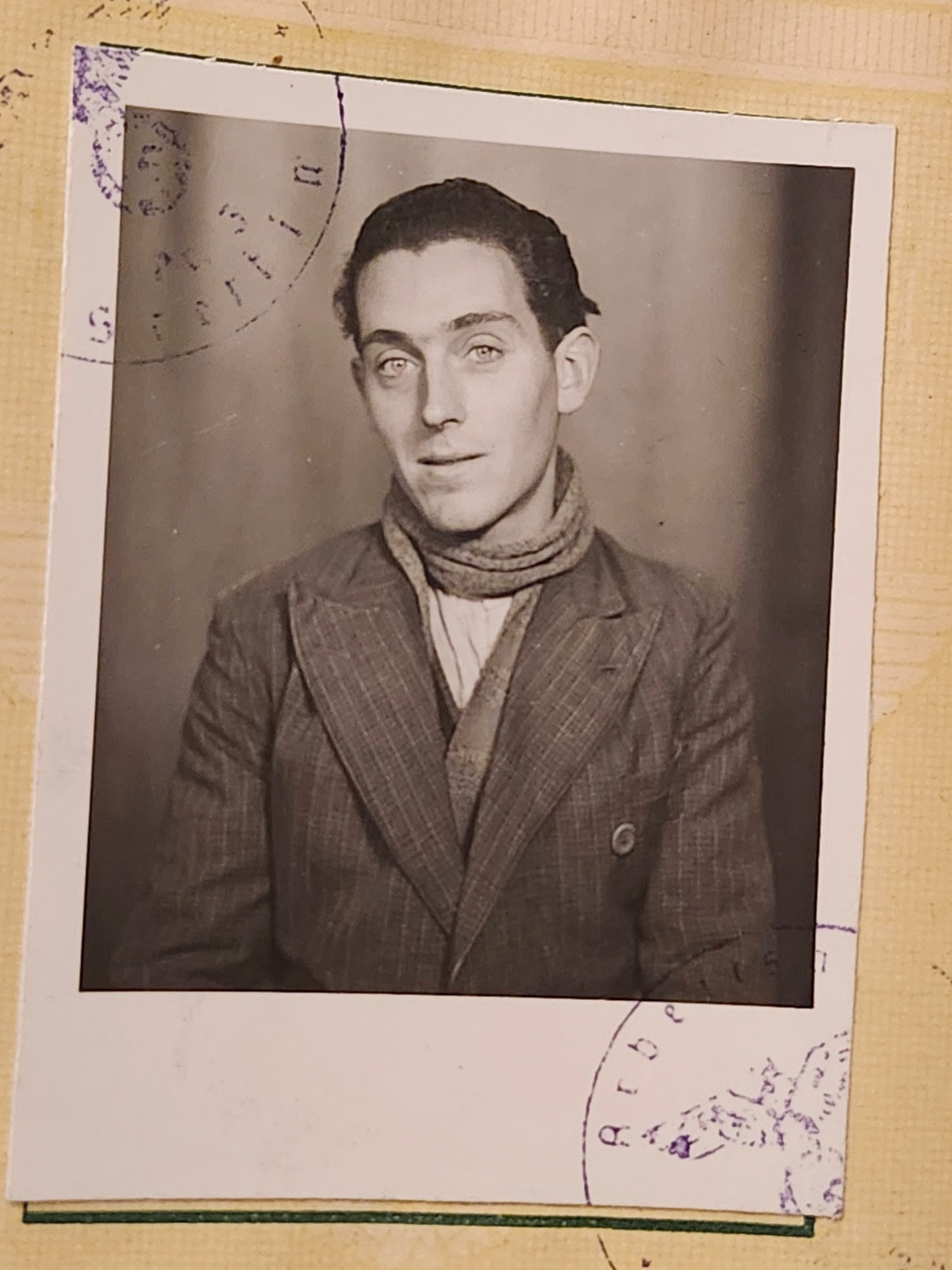 WW2 Germany. German WORKBOOK FOR FOREIGNERS 1943