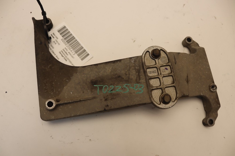 13-17 FREIGHTLINER CASCADIA EVOLUTION 125 DD15 AIR CLEANER BRACKET SUPPORT OEM