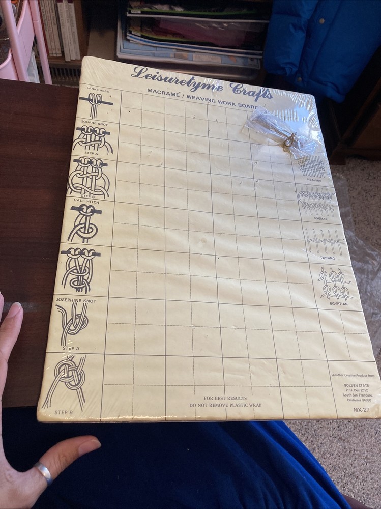 Lot Vtg. Macrame Work Board + Pins + Macrame for Beginners + Projects