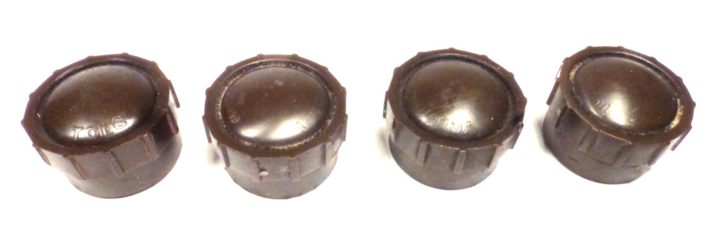 vintage SILVERTONE R-1261 TABLETOP : SET OF 4 PUSH-ON lettered BAKELITE KNOBS