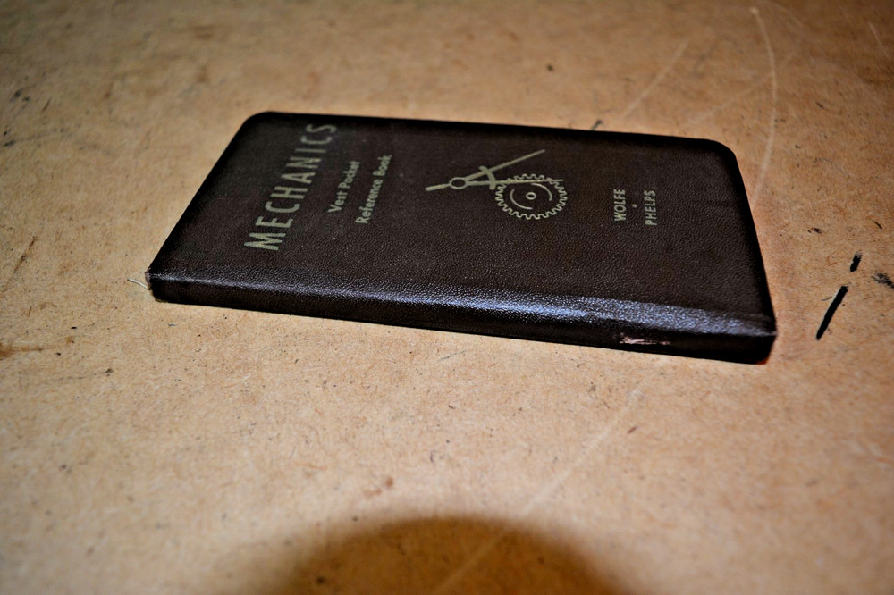 Mechanics Vest Pocket Reference Book