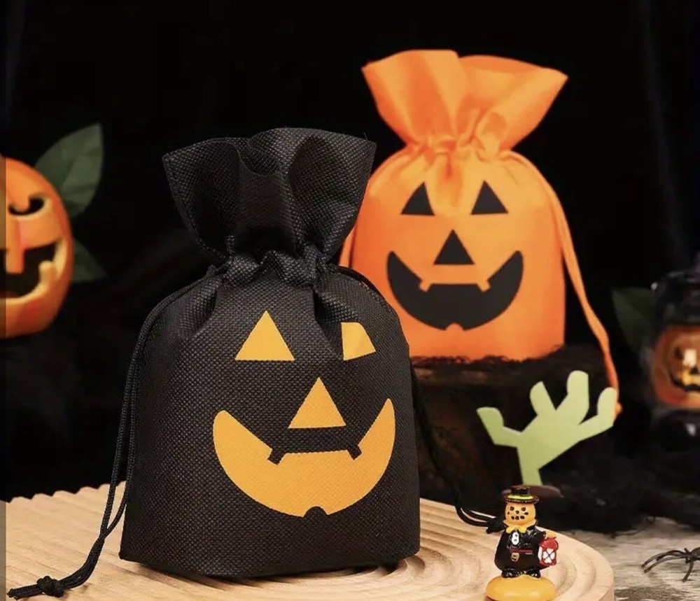 Halloween Pumpkin Drawstring Gift Bag (Black)