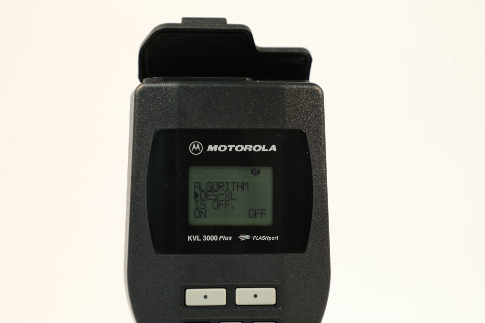 Motorola KVL3000 plus Keyloader KVL 3000+ w/ 5 Algos / 2 Modes & Astro25 w/cover