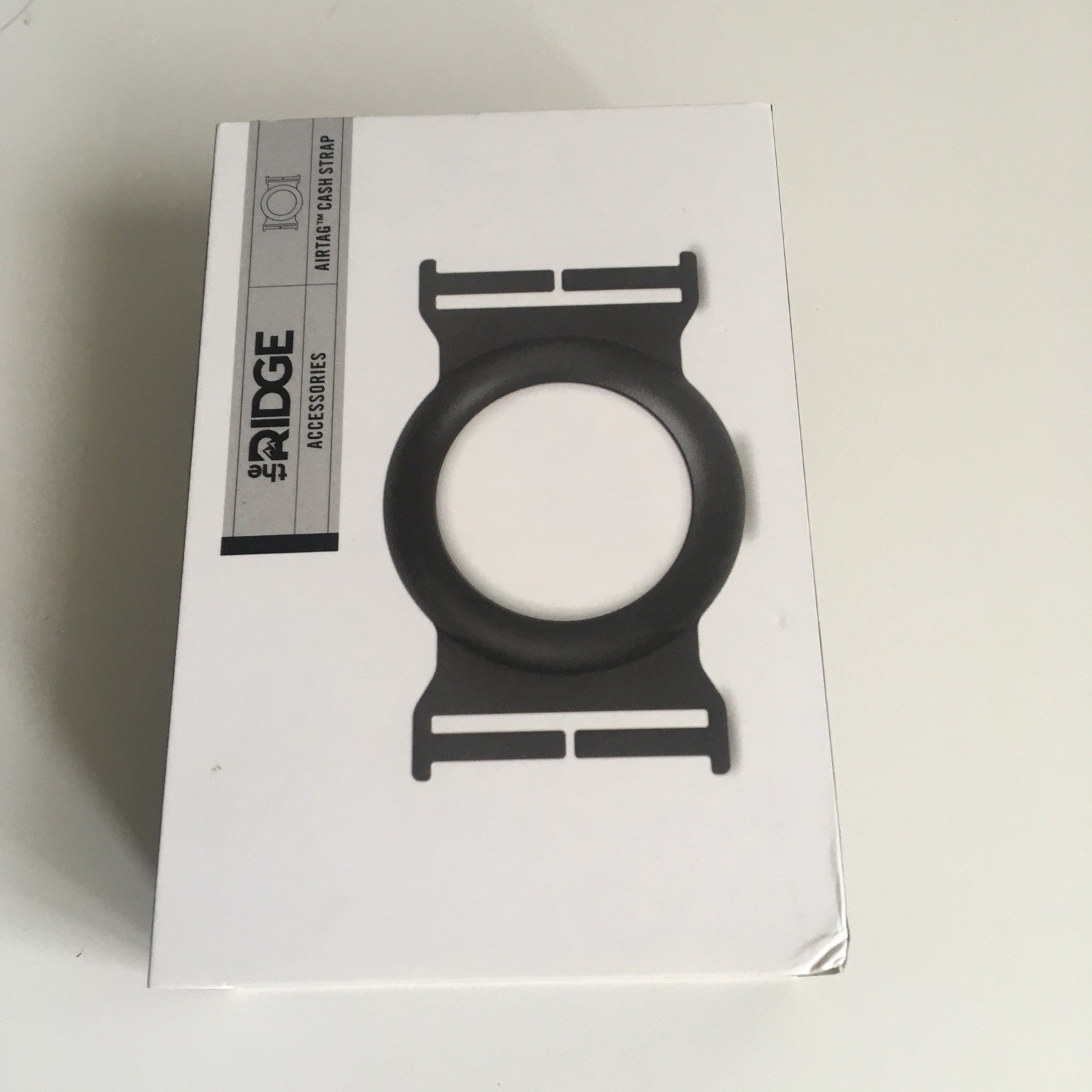 The Ridge Wallet Accessories AirTag Cash Strap Black - New! Free Shipping!